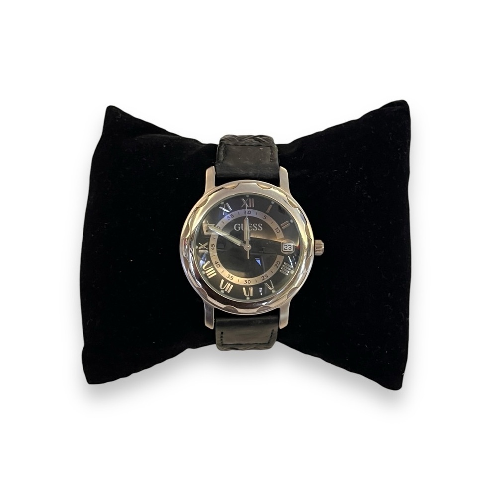 Vintage Unisex GUESS Black Leather Watch